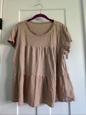 Relaxed Tiered Tunic Top in Light Tan